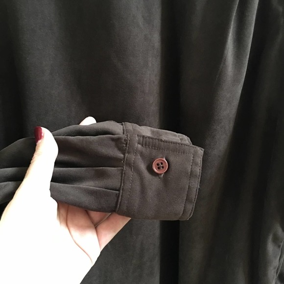 Women's Bridgewater Studio Long Sleeved Chocolate Brown Button Shirt, Size XLP - Picture 2 of 7